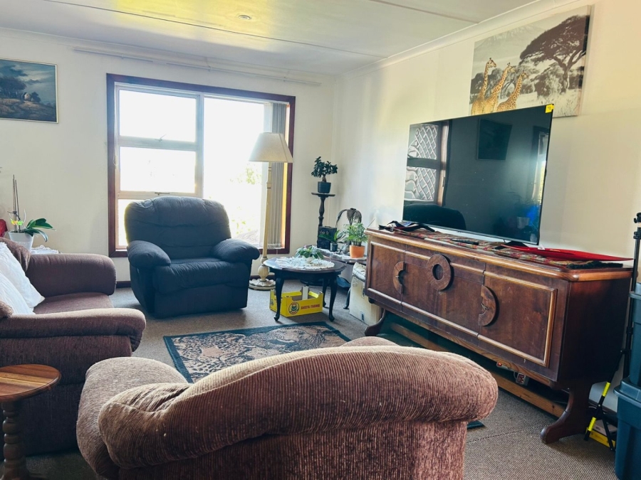 4 Bedroom Property for Sale in Beacon Bay Eastern Cape